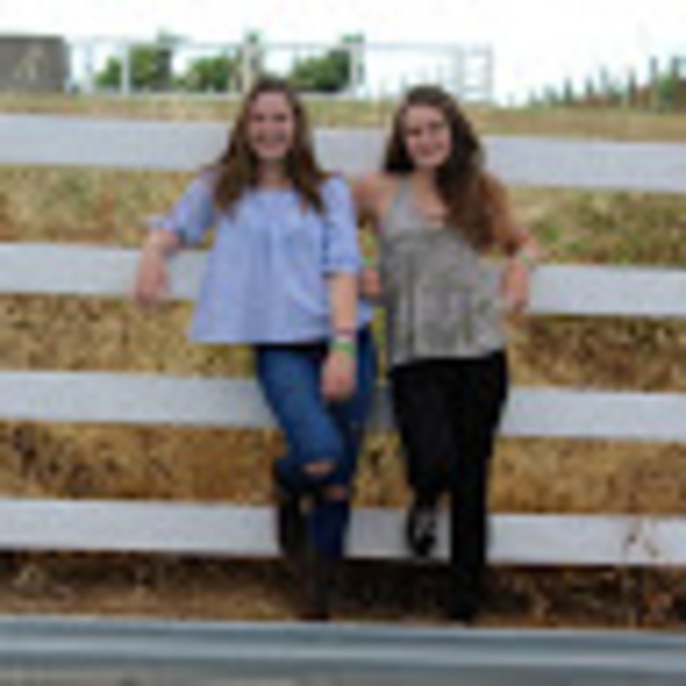 Meet your Posher, Emma